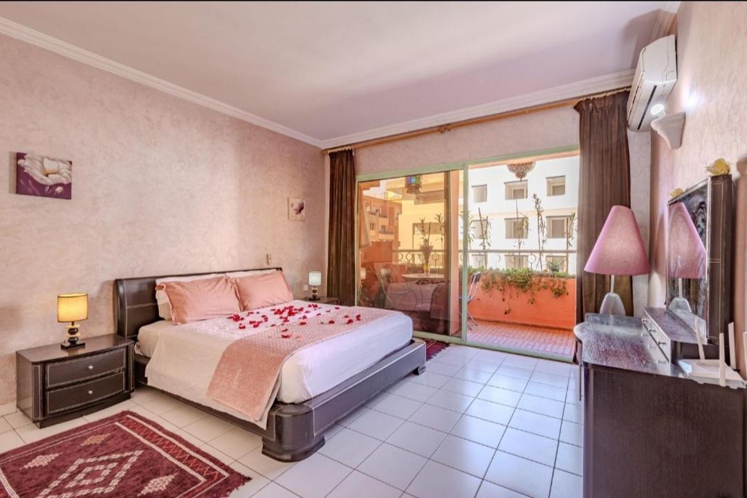 Appartement Duplex Confort Qualite Tres Bien Situe Marrakesh Exterior photo